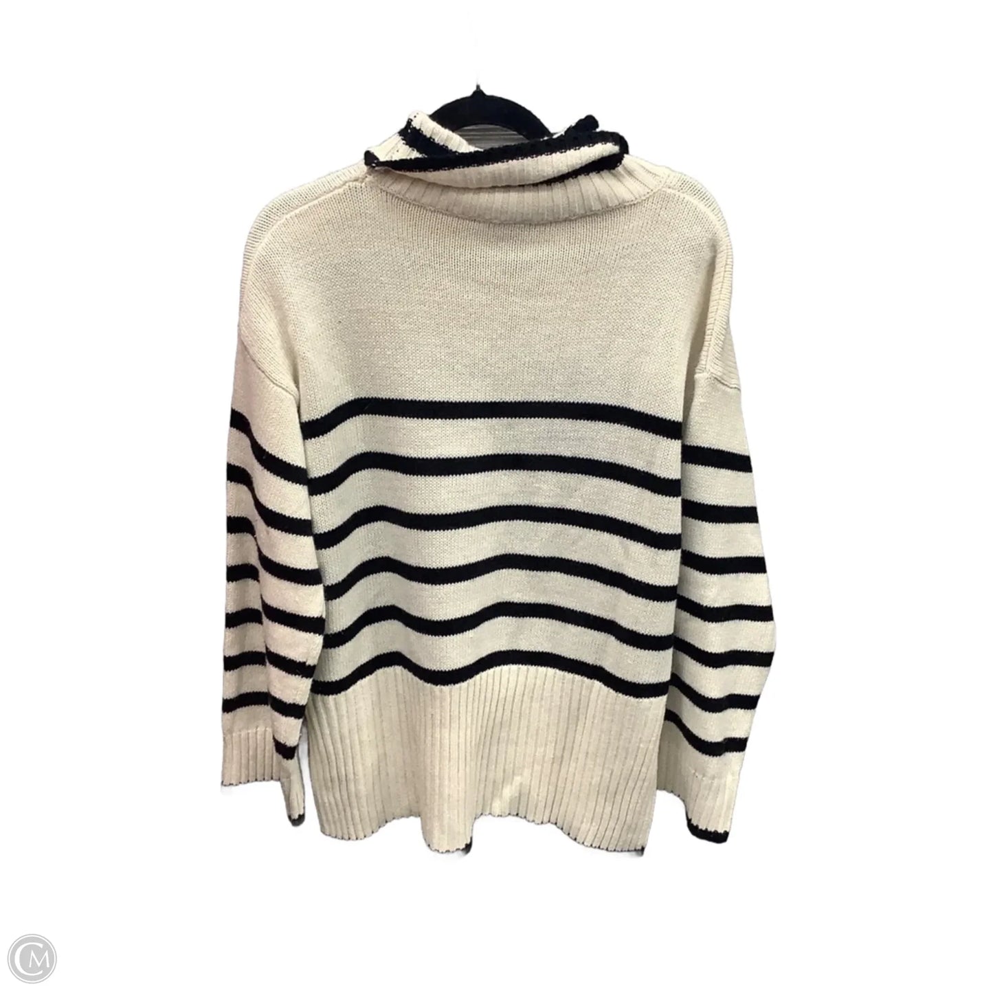 Sweater By Cozy In Striped Pattern, Size: M