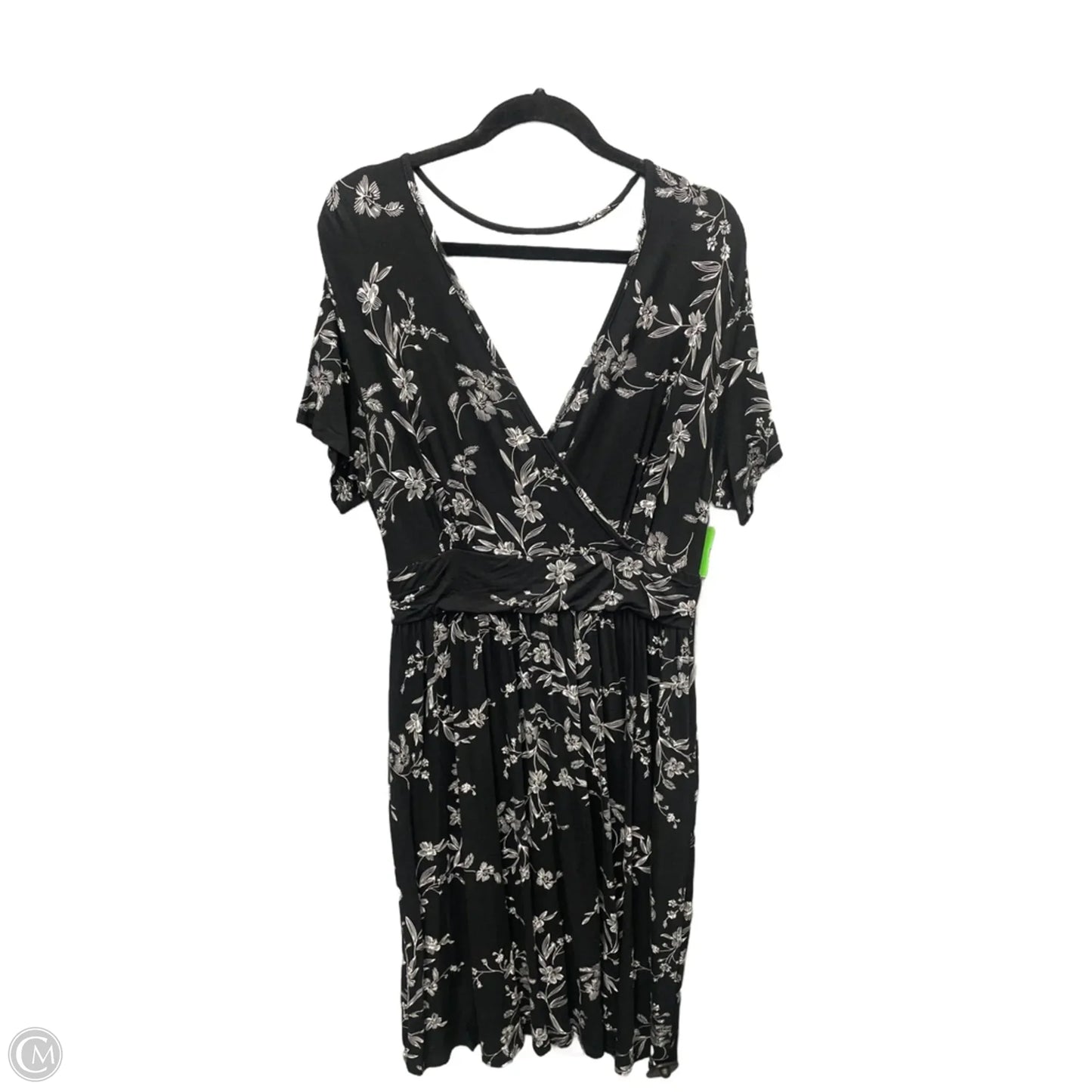 Dress Casual Midi By Clothes Mentor In Black, Size: L