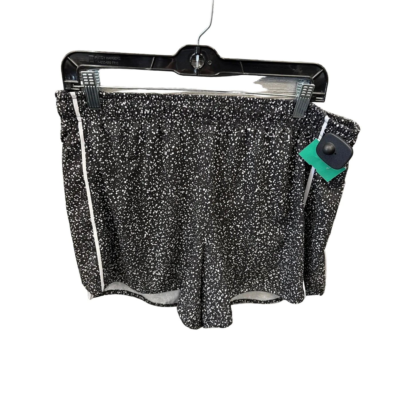 Athletic Shorts By Xersion In Black, Size: L