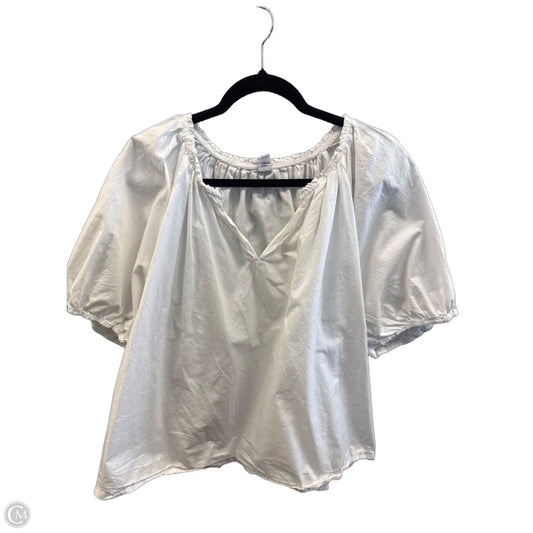 Top Short Sleeve By Old Navy In White, Size: 3x