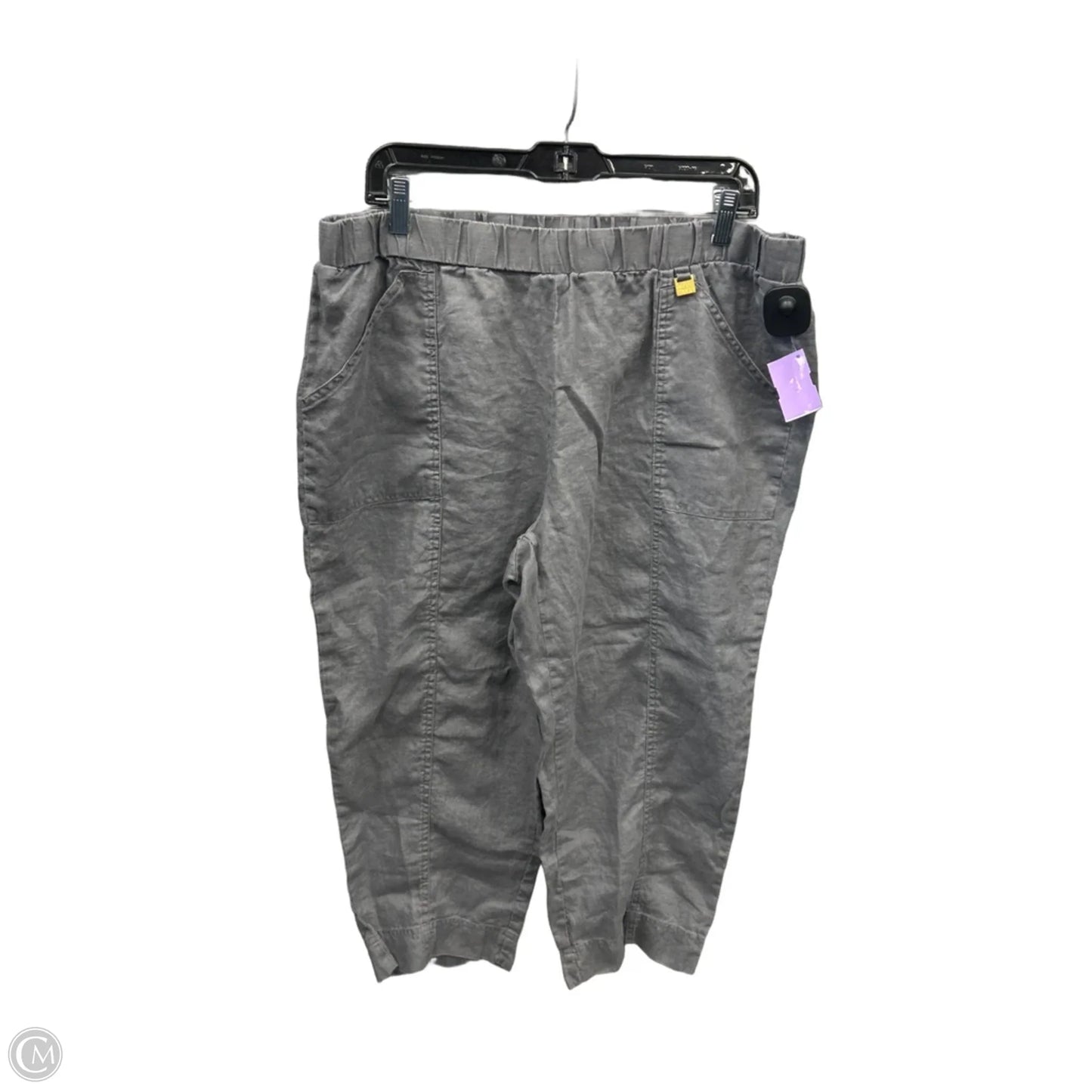 Capris By Ellen Tracy In Grey, Size: 14