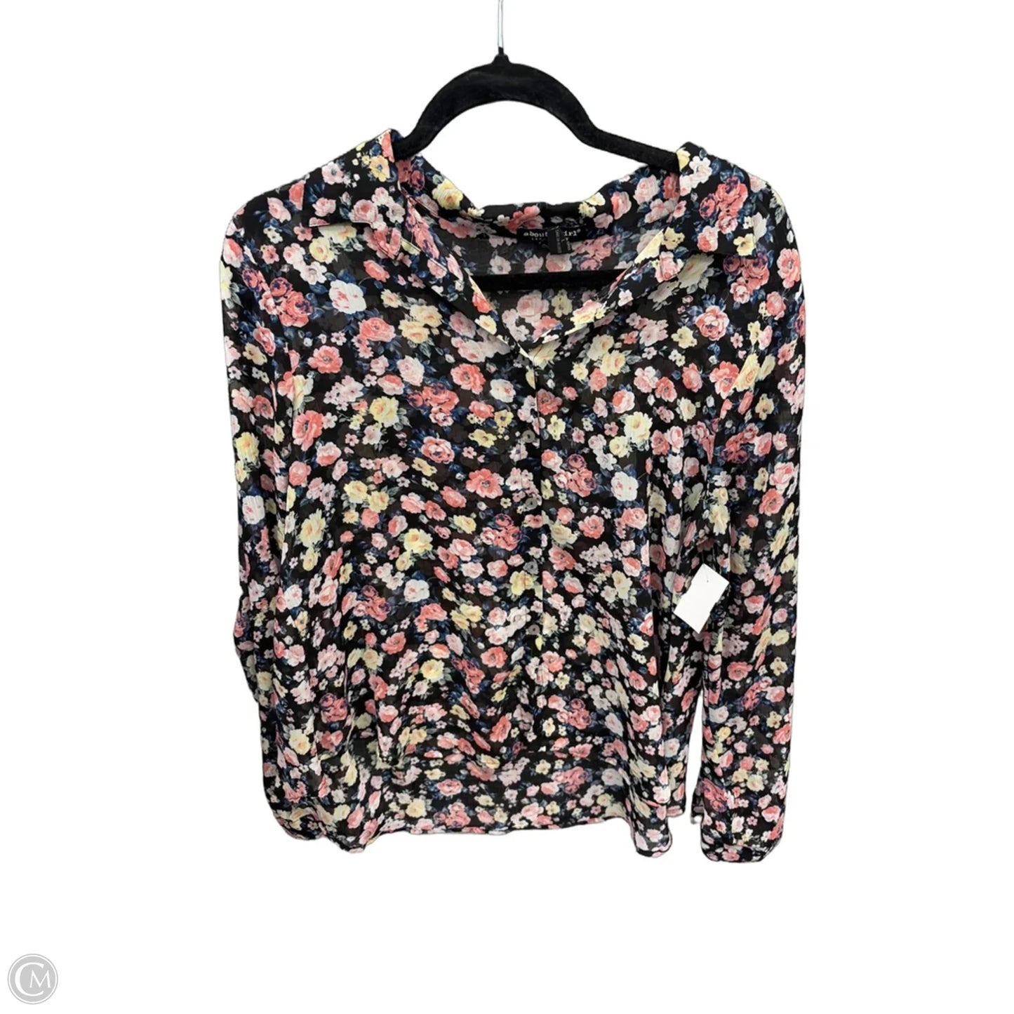 Top Long Sleeve By About A Girl In Floral Print, Size: L