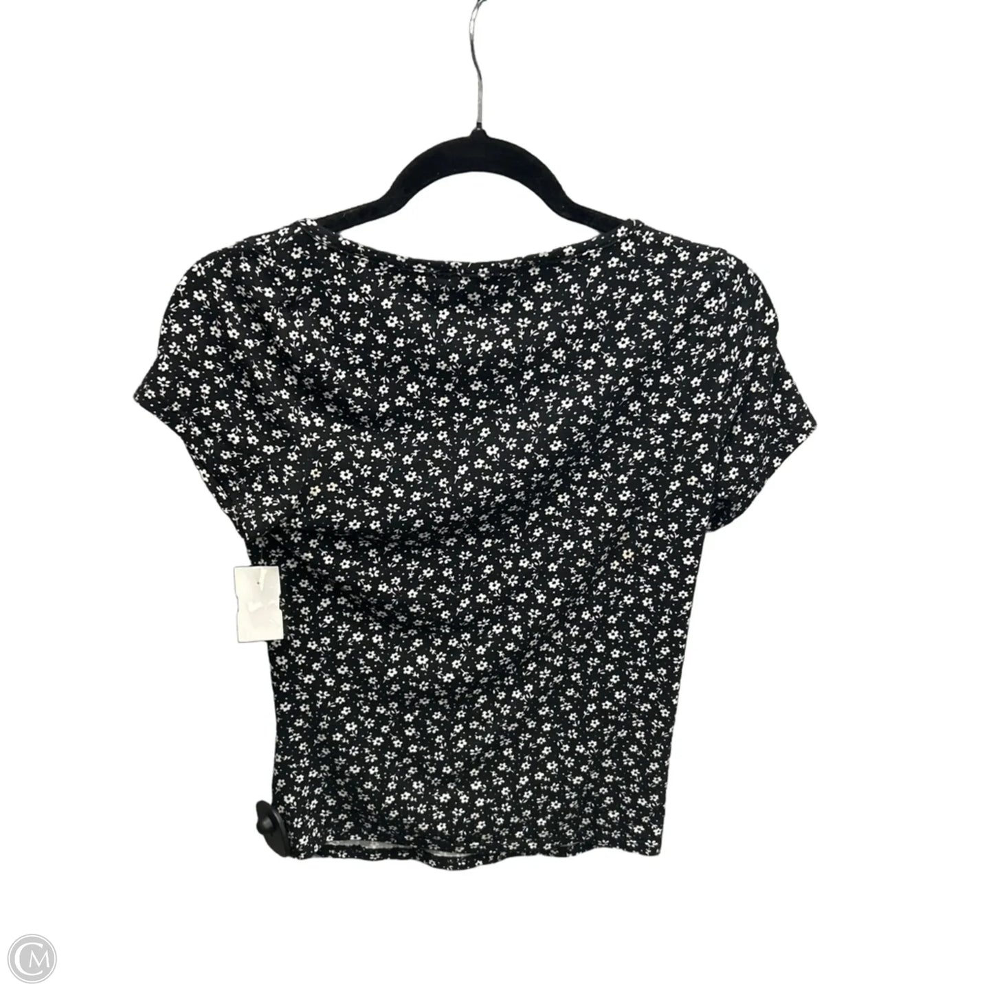 Top Short Sleeve By Clothes Mentor In Black & White, Size: M