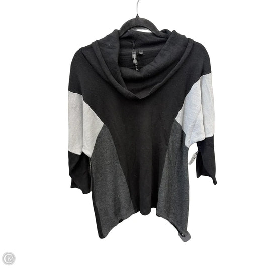 Top Long Sleeve By Clothes Mentor In Black & Grey, Size: M