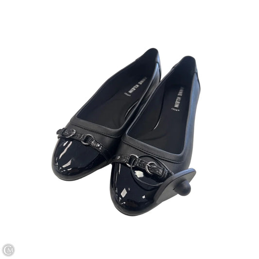 Shoes Flats By Anne Klein In Black, Size: 10