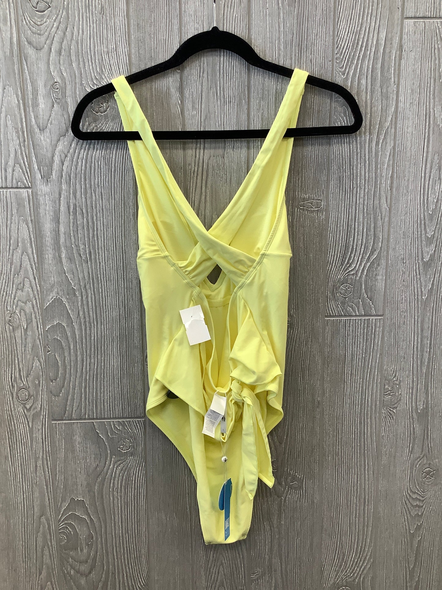 Yellow Swimsuit Cupshe, Size L