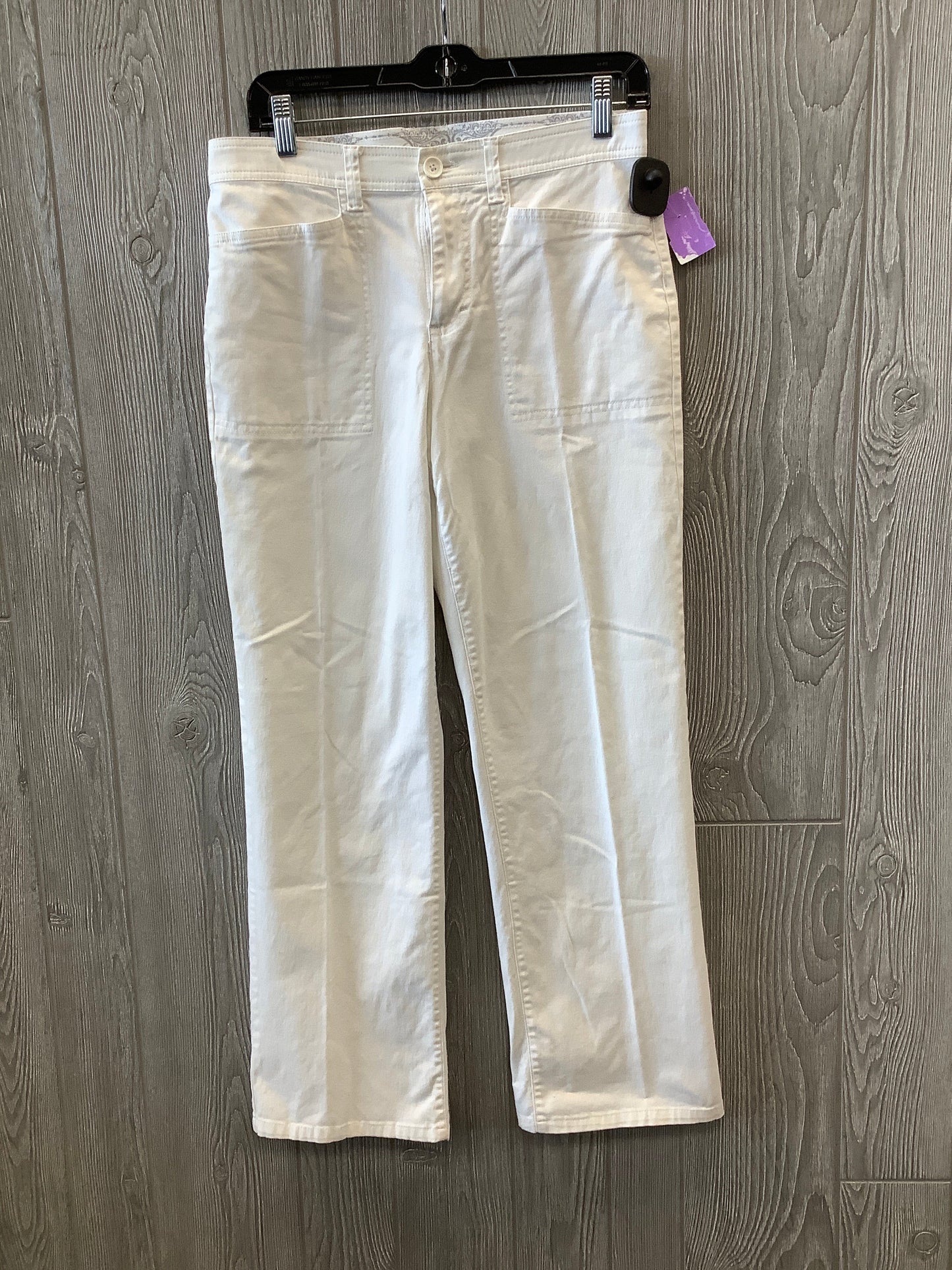 White Jeans Straight Gloria Vanderbilt, Size 6