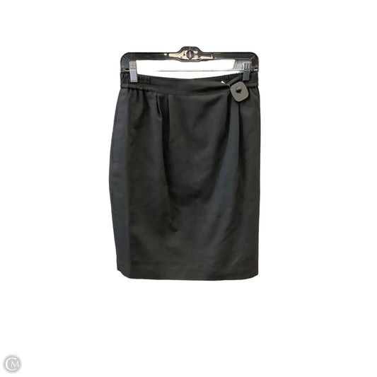 Skirt Midi By Clothes Mentor In Black, Size: 10