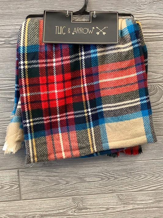 Scarf Winter By Clothes Mentor In Plaid Pattern