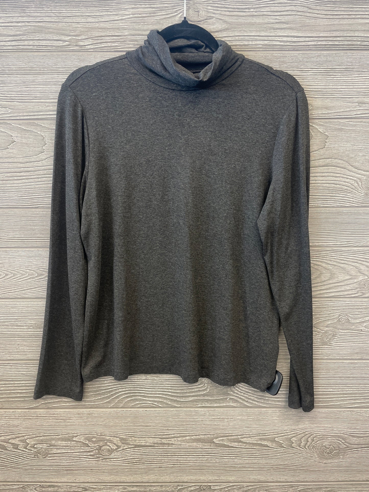 Top Long Sleeve By Chicos In Grey, Size: M