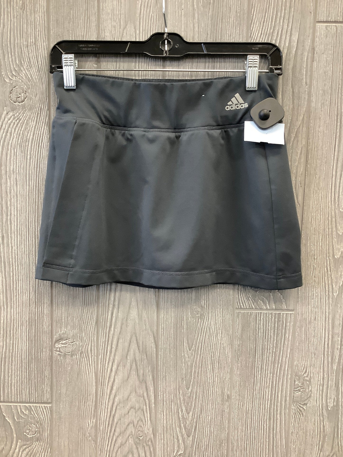 Athletic Skort By Adidas In Grey, Size: S