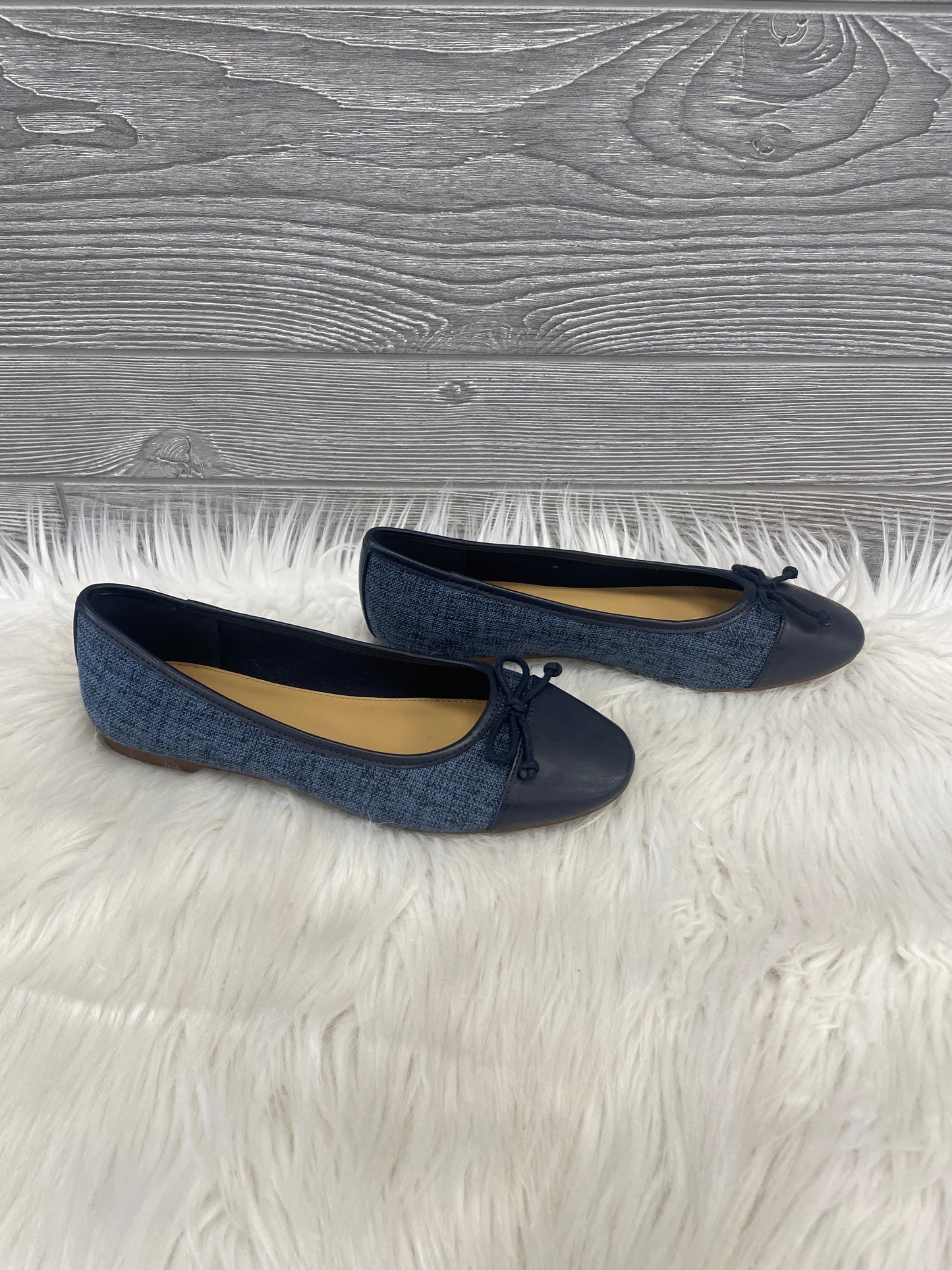 Shoes Flats By J. Crew In Navy, Size: 6