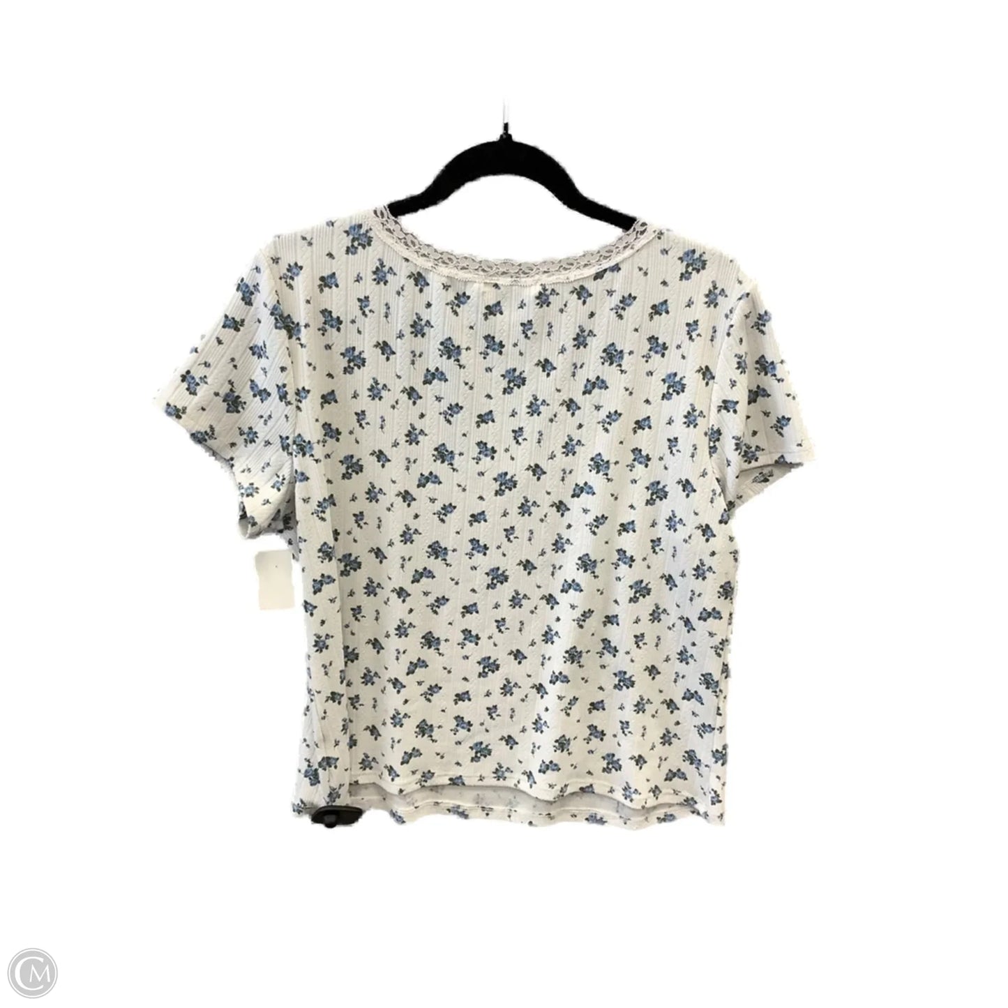 Top Short Sleeve By Ultra Flirt In White, Size: 1x