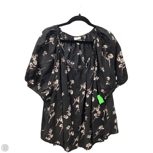Top Short Sleeve By Ava & Viv In Black, Size: 3x