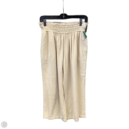Capris By Clothes Mentor In Cream, Size: 12