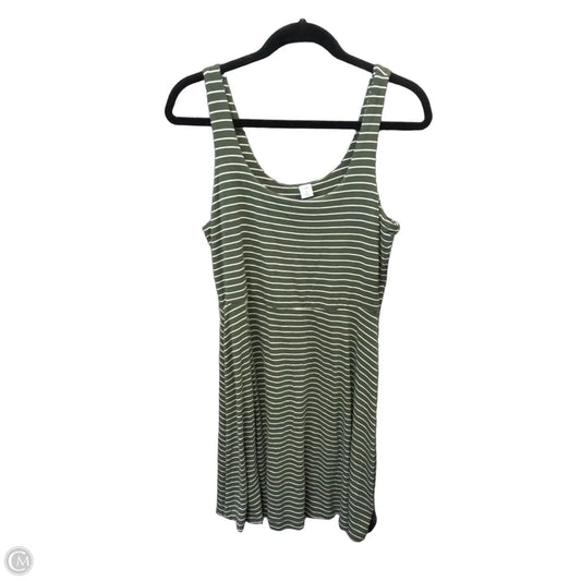 Dress Casual Short By Old Navy In Green, Size: M