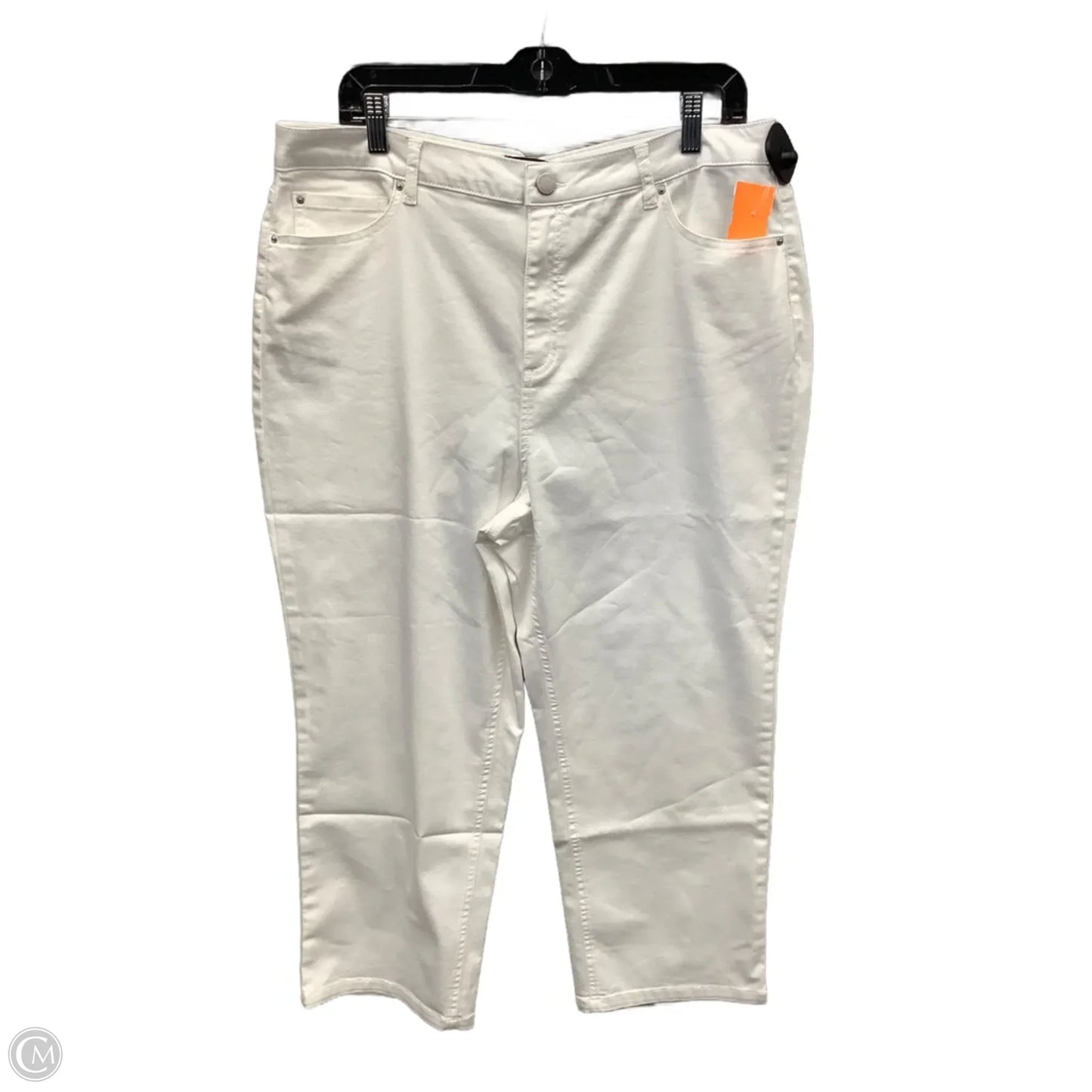 Jeans Cropped By Clothes Mentor In White, Size: 18