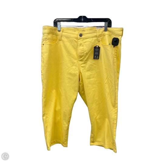 Capris By St Johns Bay In Yellow, Size: 20