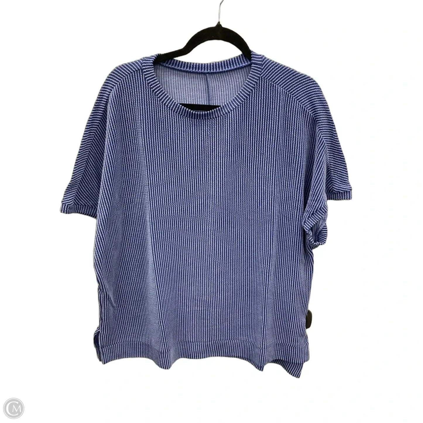 Top Short Sleeve By Clothes Mentor In Blue, Size: M