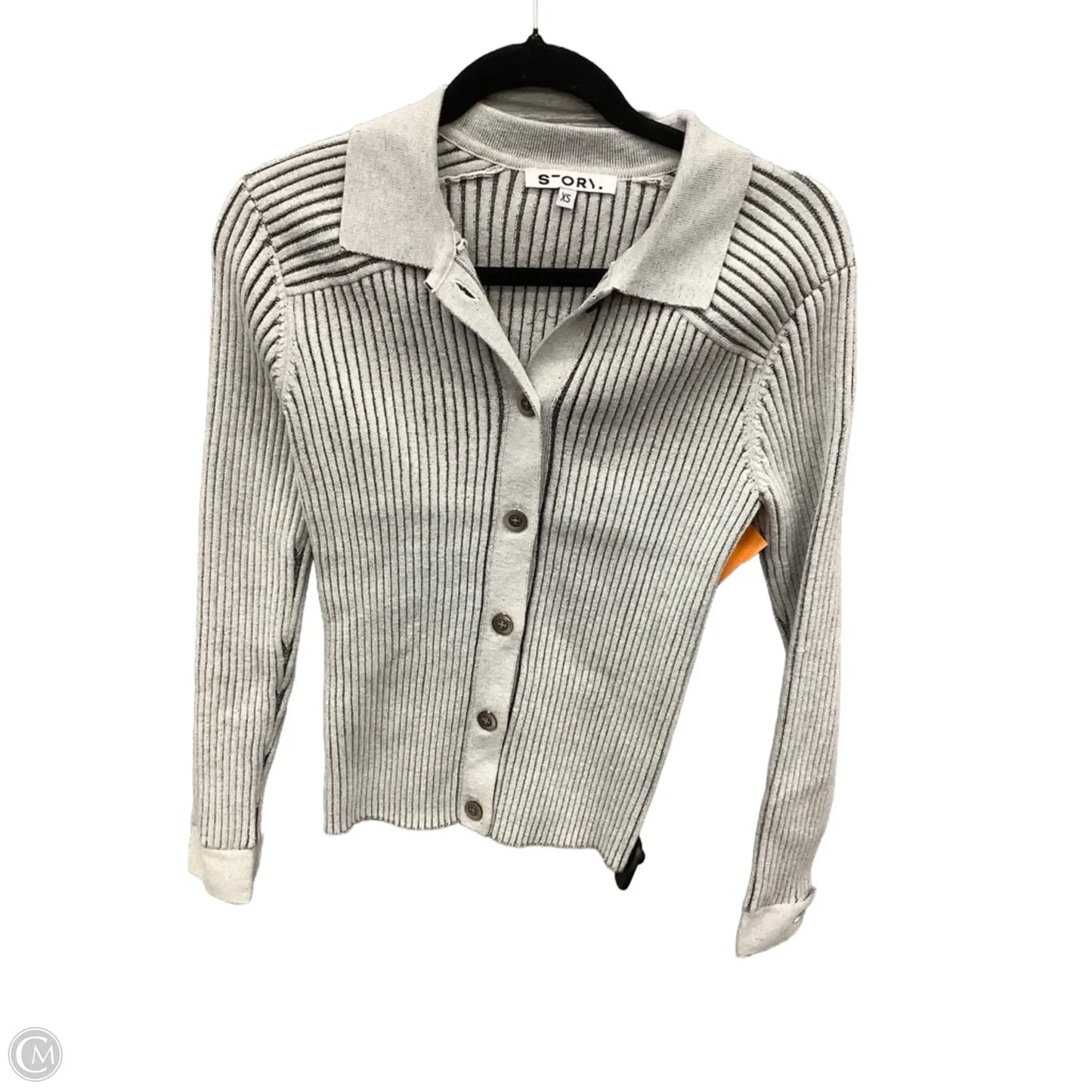Top Long Sleeve By Clothes Mentor In Grey, Size: Xs