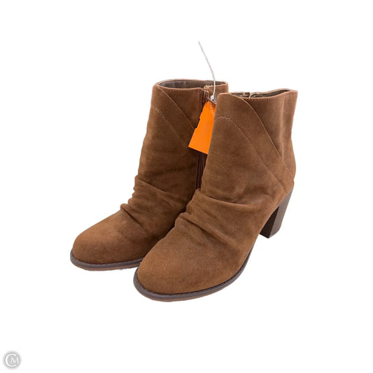 Boots Ankle Heels By Universal Thread In Brown, Size: 9