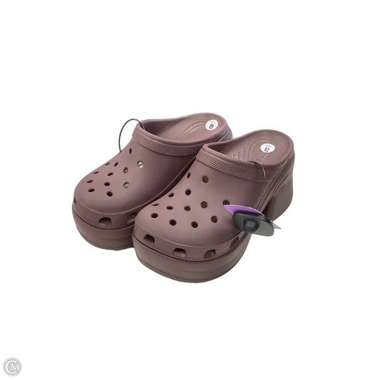 Shoes Heels Platform By Crocs In Brown, Size: 8