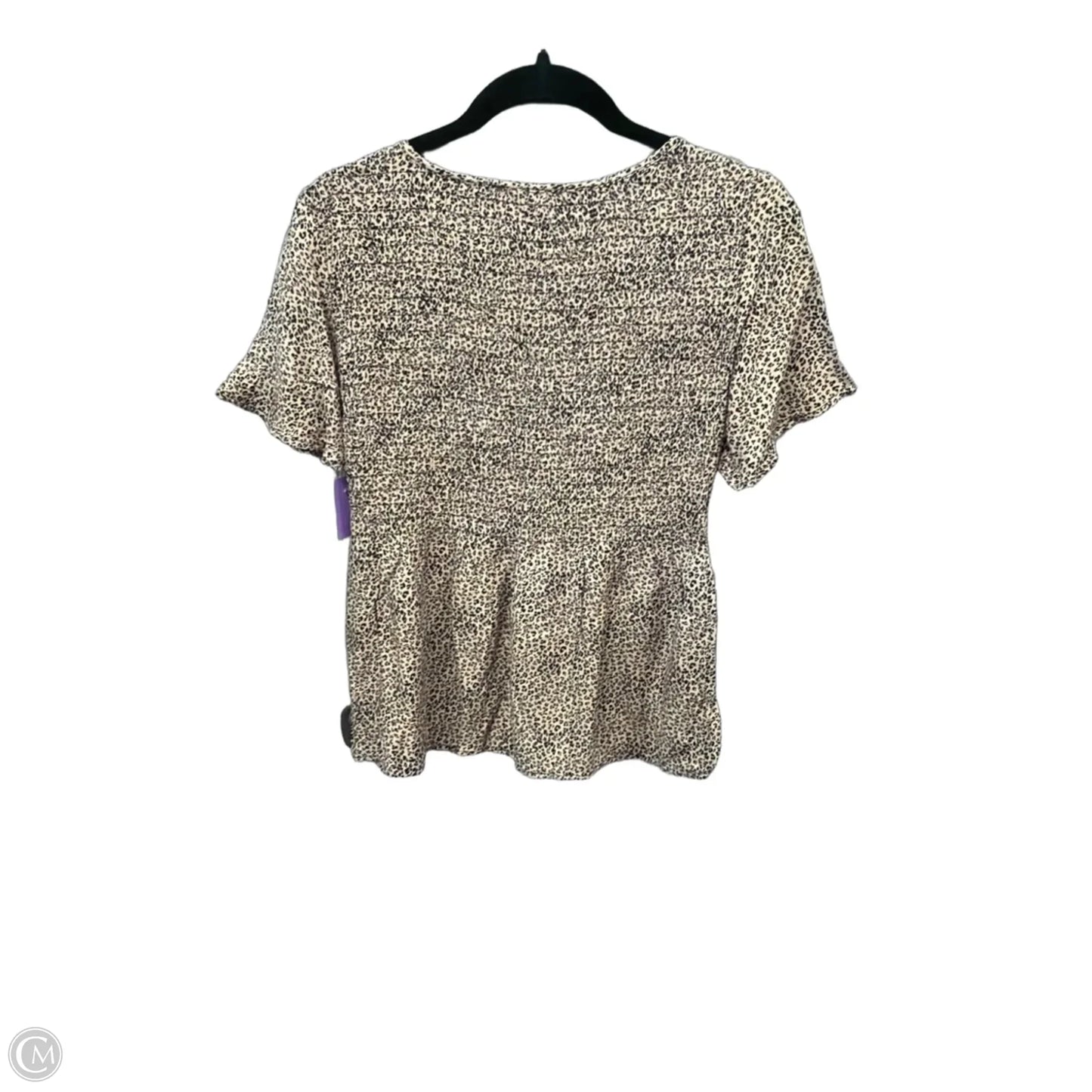 Top Short Sleeve By Urban Romantics In Pink, Size: S