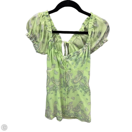 Dress Casual Short By Urban Outfitters In Green, Size: Sp