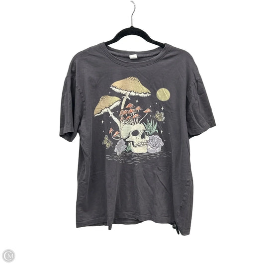 Top Short Sleeve By Clothes Mentor In Grey, Size: M