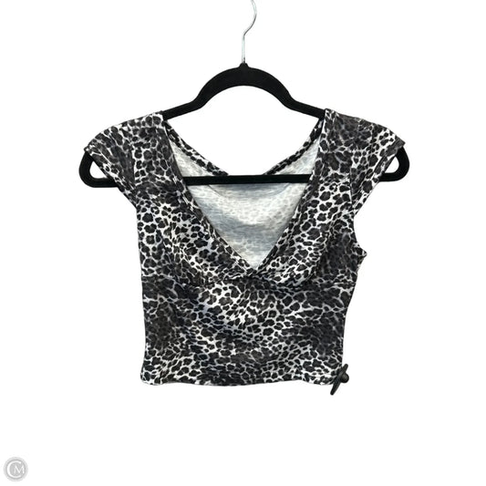 Top Short Sleeve By Shein In Animal Print, Size: S