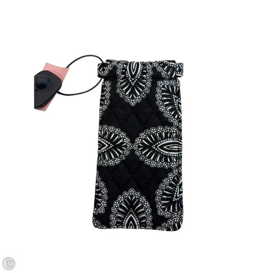 Accessory Tag By Vera Bradley, Size: Medium