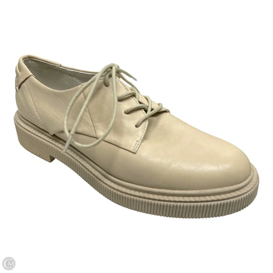 Shoes Flats By Franco Sarto In Cream, Size: 9