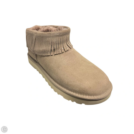 Boots Designer By Ugg In Tan, Size: 7