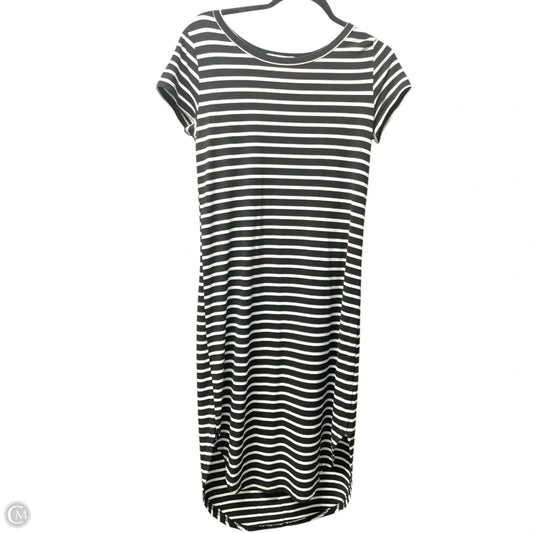 Dress Casual Short By She + Sky In Striped Pattern, Size: M