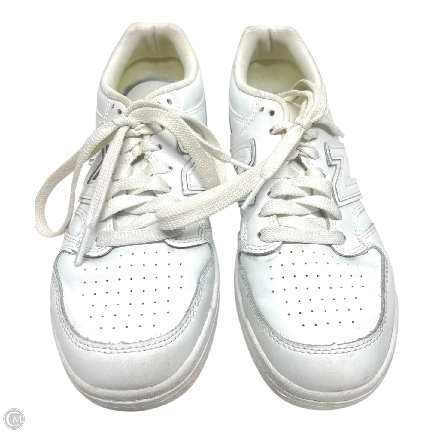 Shoes Sneakers By New Balance In White, Size: 6