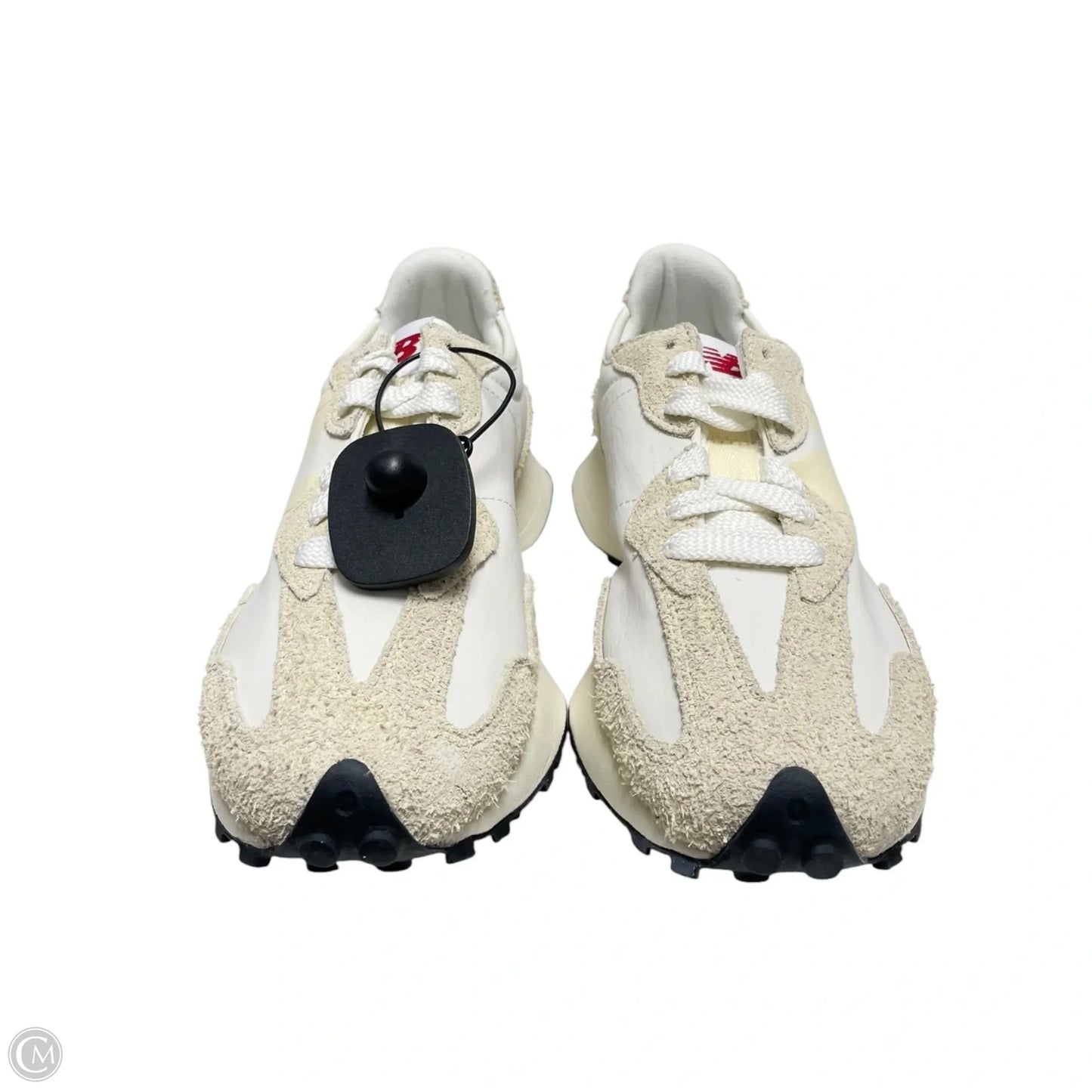 Shoes Sneakers By New Balance In Cream, Size: 10