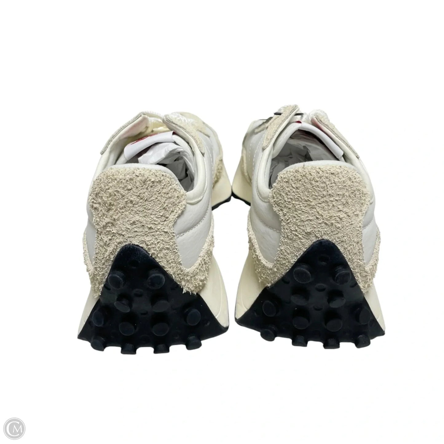 Shoes Sneakers By New Balance In Cream, Size: 10