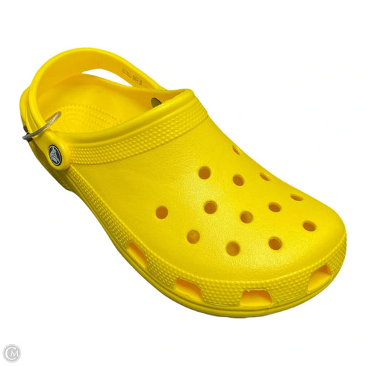 Shoes Athletic By Crocs In Yellow, Size: 10