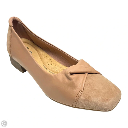 Shoes Heels Block By Clarks In Tan, Size: 9