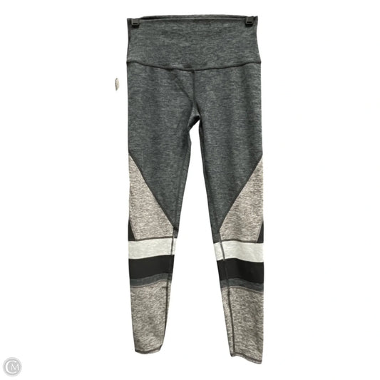 Athletic Leggings By Alo In Black & Grey, Size: S