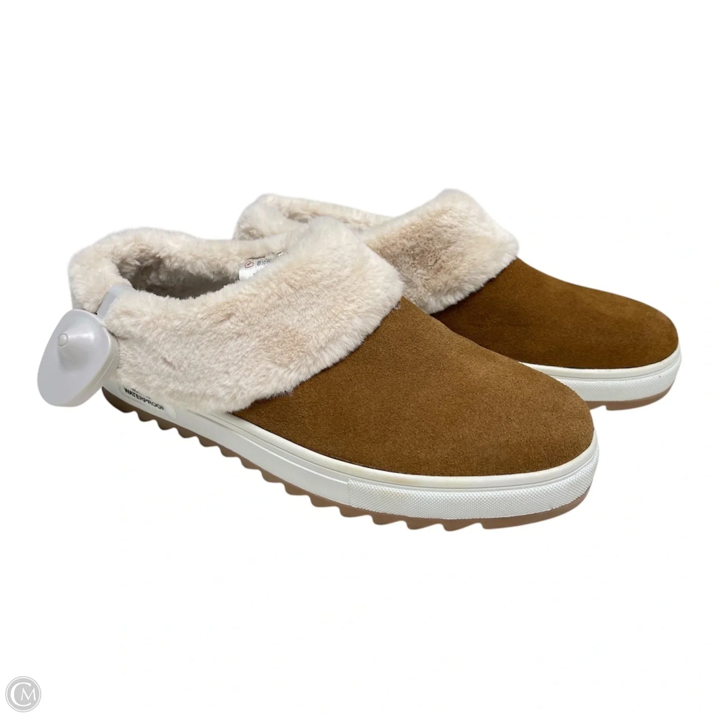 Shoes Sneakers By Blondo In Tan & White, Size: 9