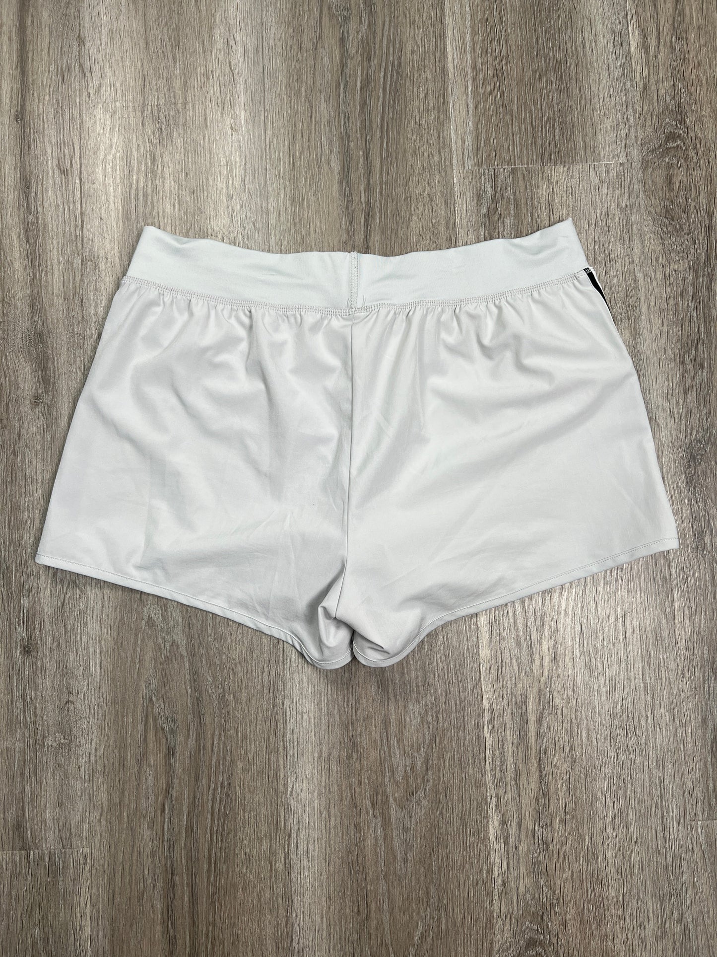 Grey Athletic Shorts Avia, Size L