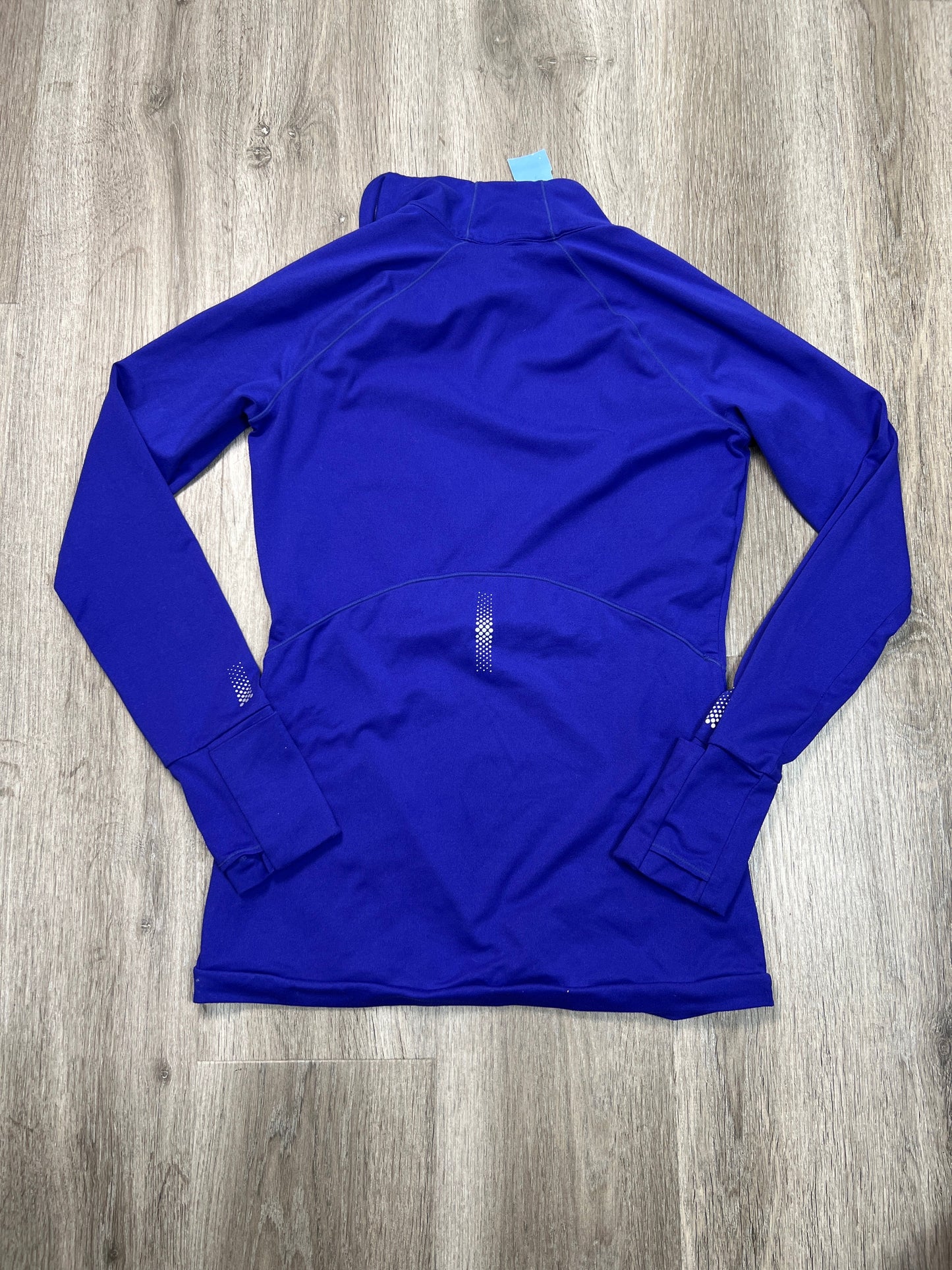 Athletic Top Long Sleeve Collar By Athleta In Purple, Size: Xs