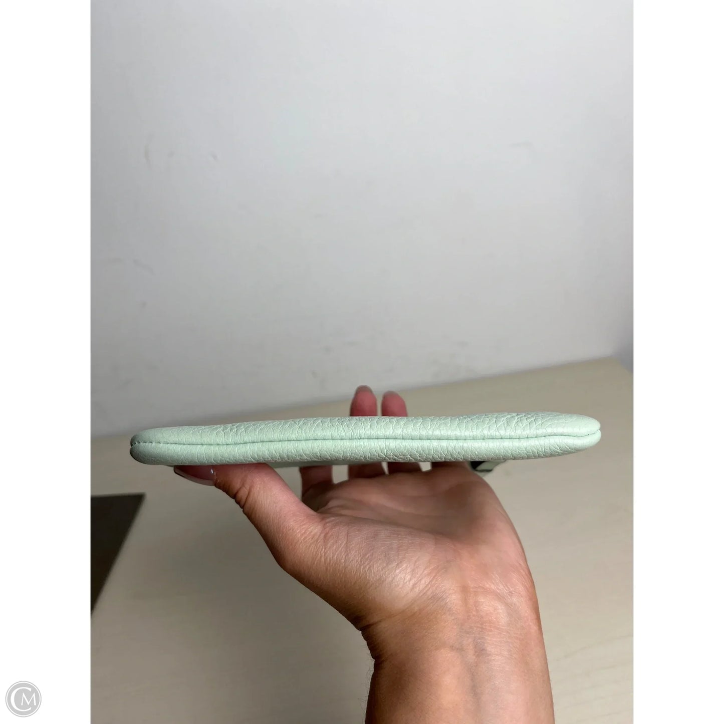 Wristlet Designer By Kate Spade, Size: Small