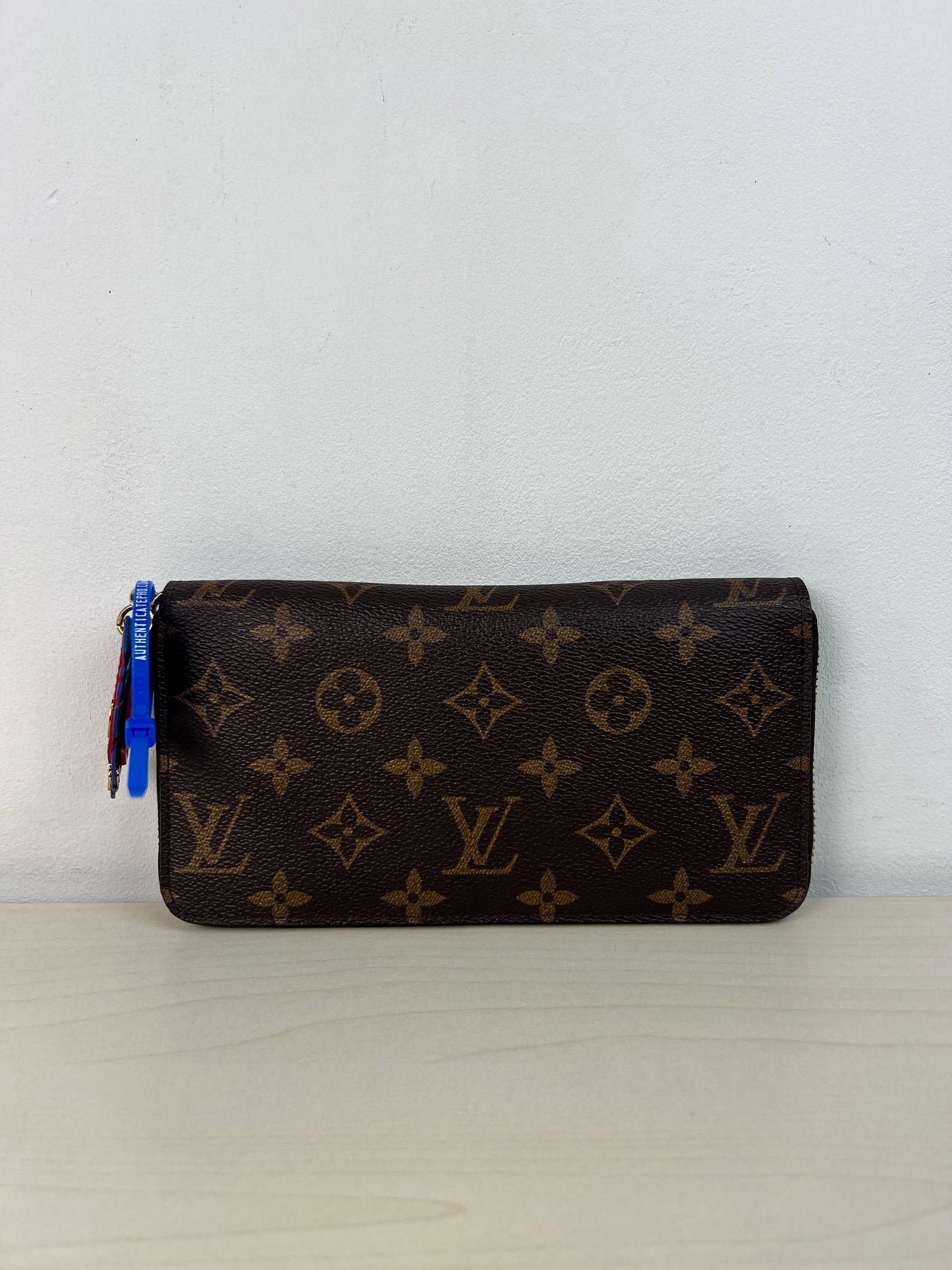 Wallet Luxury Designer By Louis Vuitton, Size: Large