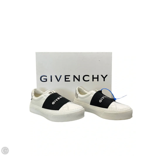 Shoes Luxury Designer By Givenchy In White, Size: 6