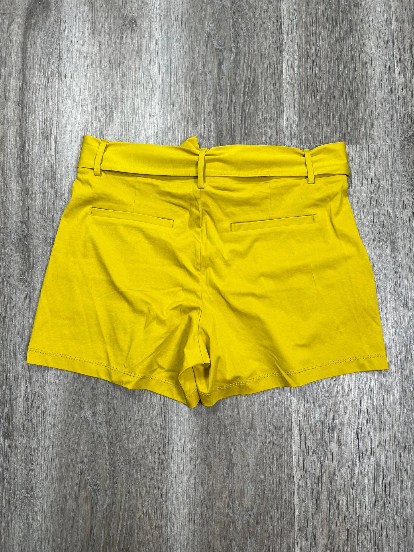 Yellow Shorts Loft, Size S