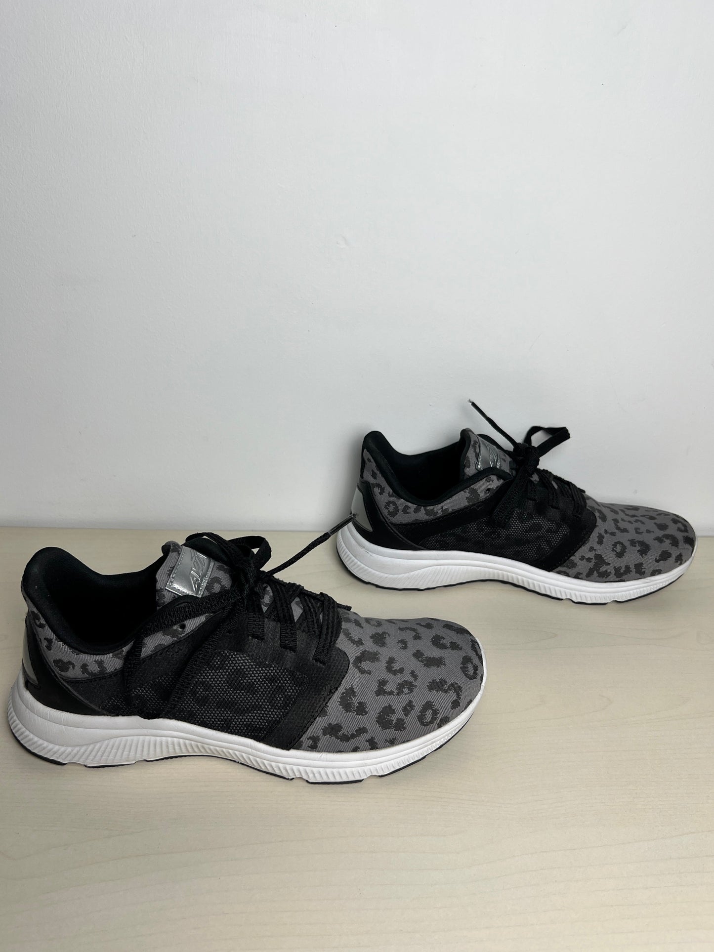 Shoes Athletic By Avia In Leopard Print, Size: 8