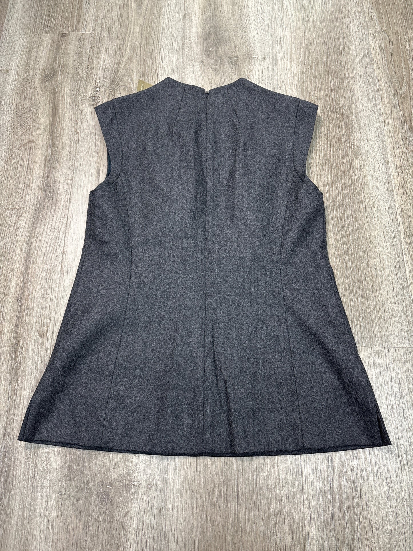 Top Sleeveless By J. Crew In Grey, Size: Xxs