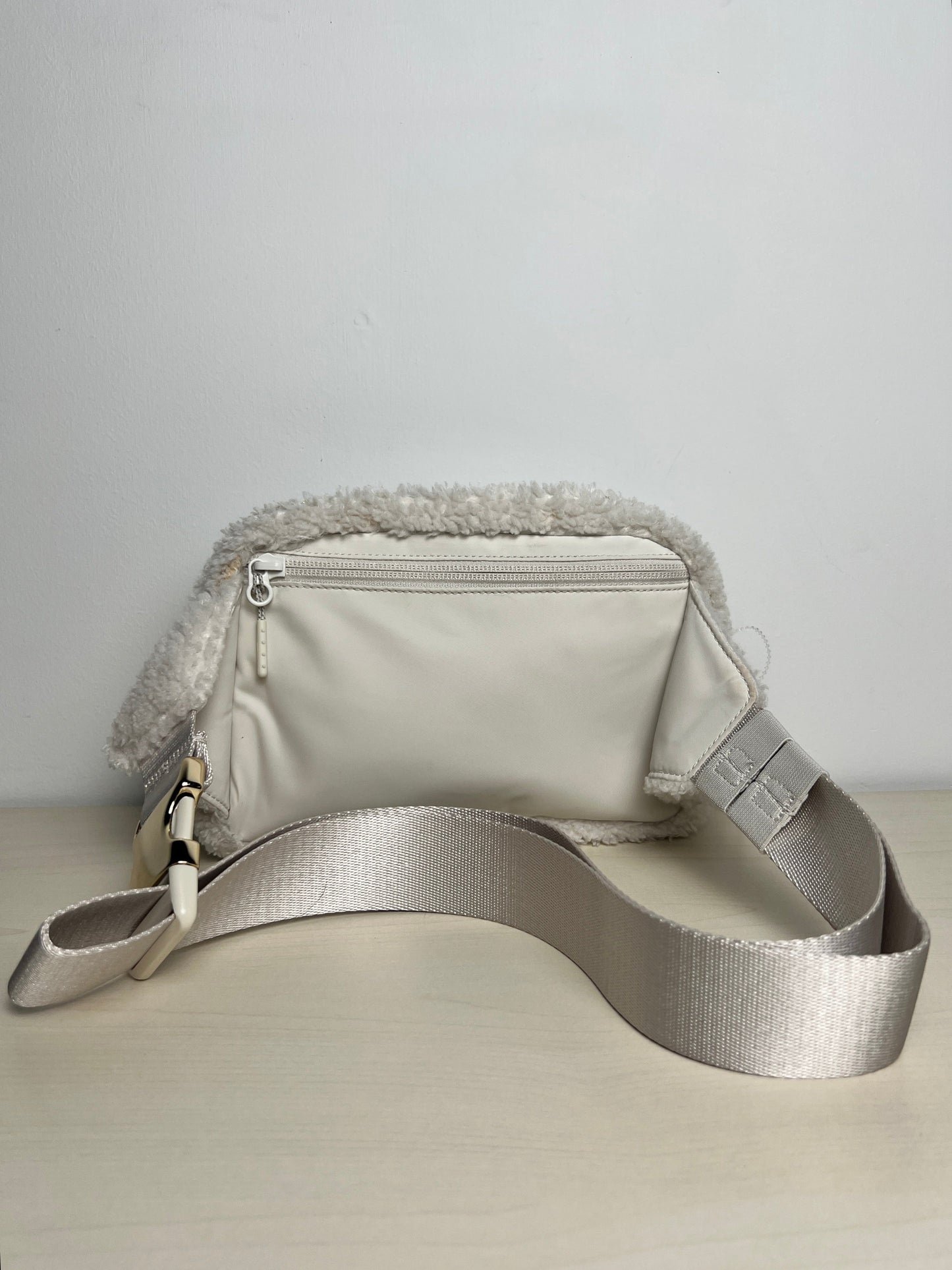 Crossbody By Lululemon, Size: Medium